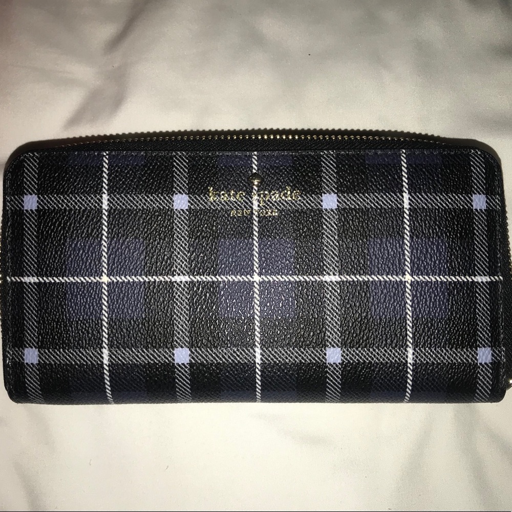 Kate Spade checkered wallet
